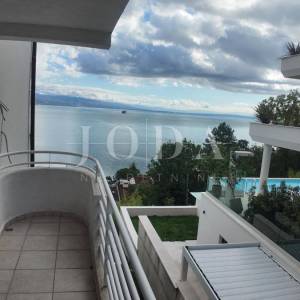 Opatija samostojeća kuća na lijepoj lokaciji