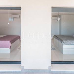 Opatija vila sa bazenom