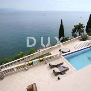 OPATIJA - villa sa bazenom 1. red do mora - unikatna nekretnina na tržištu!