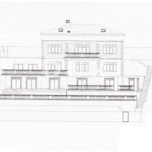 OPATIJA - villa sa bazenom 1. red do mora - unikatna nekretnina na tržištu!