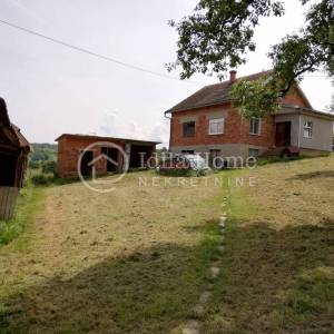 Oroslavje/Andraševec/6787m2 parcela sa legalnom kućom/POVOLJNO!