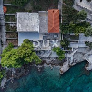OTOK BRAČ, SELCA - LOKACIJA - Kuća 1.red do mora!! - SAMO KOD NAS!