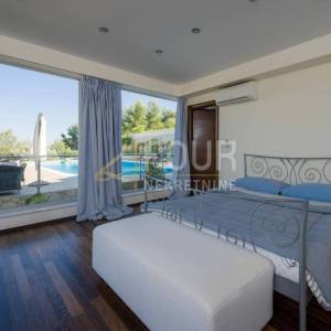 Otok Korčula, vila s bazenom - PRVI RED DO MORA !
