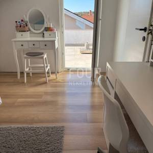 Otok Krk, 1s+db, 62.21m2, pogled na more