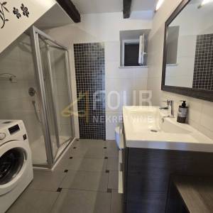 Otok Krk, Dobrinj - okolica, dvojna kuća, 202m2