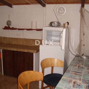 OTOK KRK, GRAD KRK - Apartman u prizemlju 200 m od mora