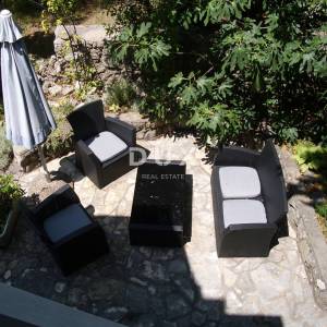 OTOK KRK, GRAD KRK - Kuća sa 2 apartmana 200 m od mora