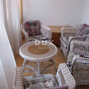 OTOK KRK, GRAD KRK - Kuća sa 2 apartmana 200 m od mora