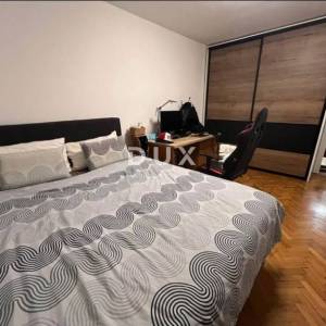OTOK KRK, KRK, CENTAR - stan 86 m2, 3S+DB POTPUNO ADAPTIRAN! PRILIKA!
