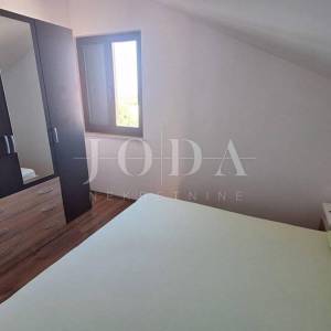 Otok Krk, Malinska, apartmanska kuća s pogledom na more