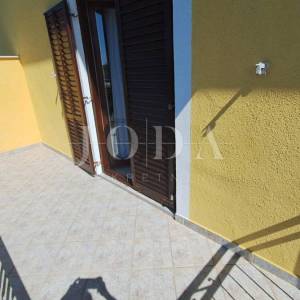 Otok Krk, Malinska, apartmanska kuća s pogledom na more