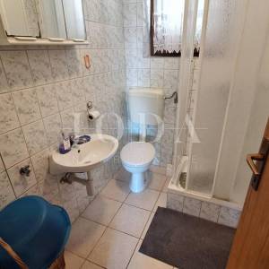 Otok Krk, Malinska, apartmanska kuća s pogledom na more