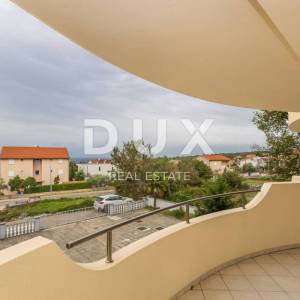 OTOK KRK, MALINSKA - Dvosobni apartman s pogledom na more
