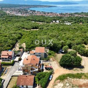 OTOK KRK, MALINSKA (okolica) - Građevinsko zemljište s dozvolom
