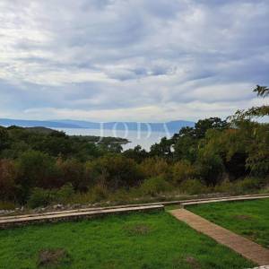 Otok Krk, Njivice, kuća s pogledom na more, mirna lokacija