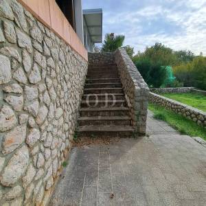 Otok Krk, Njivice, kuća s pogledom na more, mirna lokacija