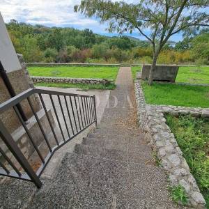 Otok Krk, Njivice, kuća s pogledom na more, mirna lokacija