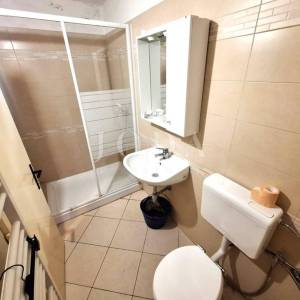 Otok Krk - odlična kuća s potencijalom na lijepoj lokaciji