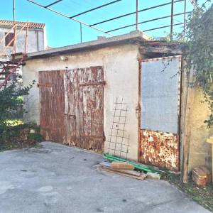 Otok Krk - odlična kuća s potencijalom na lijepoj lokaciji