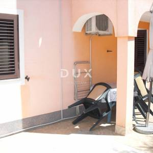 OTOK KRK, OMIŠALJ - Apartman 77 m2 sa terasom i vrtom