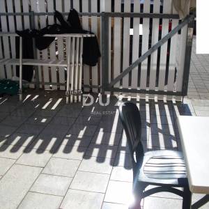 OTOK KRK, PUNAT - Kuća sa 2 apartmana 150 m od mora
