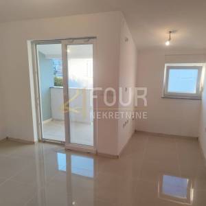 Otok Krk, Šilo, novogradnja, 2s+db, pogled na more