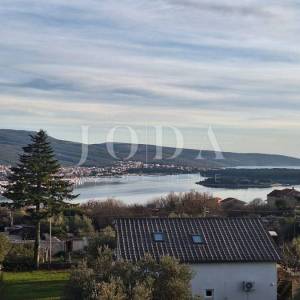 Otok Krk - villa s prekrasnim pogledom i bazenom