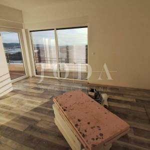Otok Krk - villa s prekrasnim pogledom i bazenom