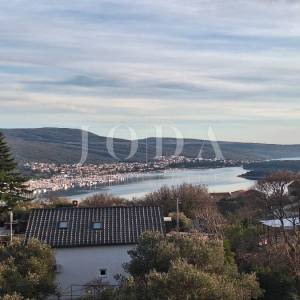 Otok Krk - villa s prekrasnim pogledom i bazenom
