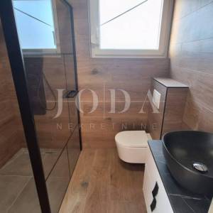 Otok Krk - villa s prekrasnim pogledom i bazenom
