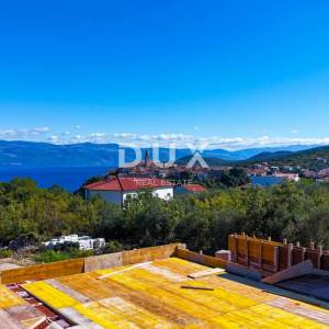 OTOK KRK, VRBNIK - Stan na 2. katu s panoramskim pogledom