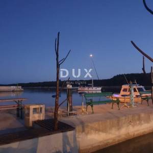 OTOK MALI LOŠINJ, PUNTA KRIŽA - atraktivno građevinsko zemljište