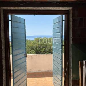 Otok Rab, Banjol, 46.30m2, stan s balkonom, pogled na more