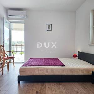 OTOK RAB, BARBAT - Kuća na odličnoj lokaciji 100 m od mora