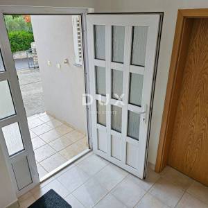 OTOK RAB, BARBAT - Kuća na odličnoj lokaciji 100 m od mora