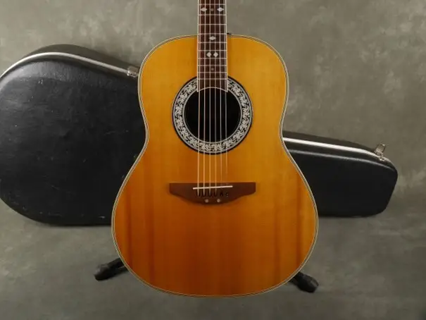 Ovation Celebrity gitara