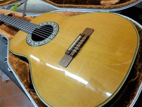Ovation klasična gitara profi