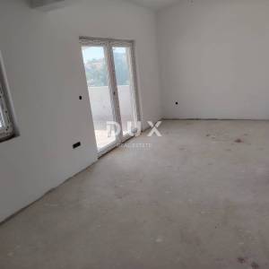 PAŠMAN, BANJ - PRILIKA! Kuća 100 m od mora