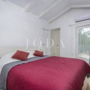 Pazin, okolica, Villa sa bazenom u prirodi