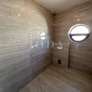 Penthouse prvi red do plaže, Krk