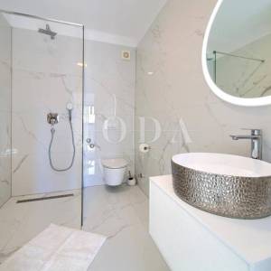 Penthouse u Malinskoj s pogledom na more