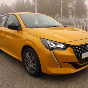 Peugeot 208 1.2 Puretech *LED, NAVIGACIJA*