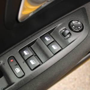 Peugeot 208 1.2 Puretech *LED, NAVIGACIJA*