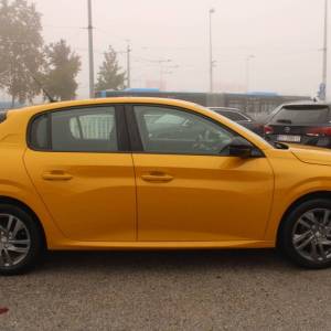Peugeot 208 1.2 Puretech *LED, NAVIGACIJA*