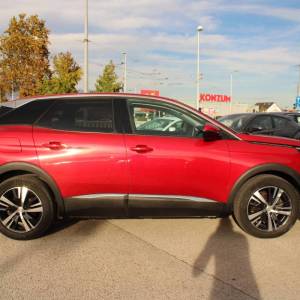 Peugeot 3008 1.5 HDi AUTOMATIK Allure *NAVIGACIJA, KAMERA*