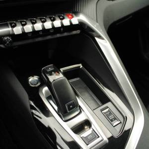 Peugeot 5008 1.2 Puretech AUTOMATIK 7 sjedala *NAVIGACIJA, KAMERA*