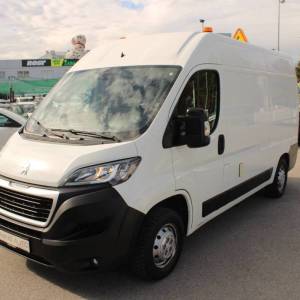 Peugeot Boxer 2.2 HDi L2H2 *NAVIGACIJA, KAMERA*