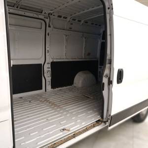 Peugeot Boxer 335 L3H2 BlueHDI 120 Comfort