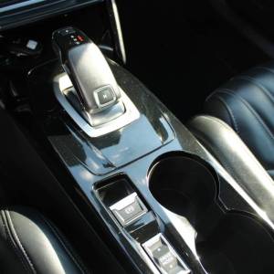 Peugoet 2008 1.2 Puretech AUTOMATIK GT *LED, NAVIGACIJA, KAMERA*