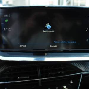 Peugoet 2008 1.2 Puretech AUTOMATIK GT *LED, NAVIGACIJA, KAMERA*